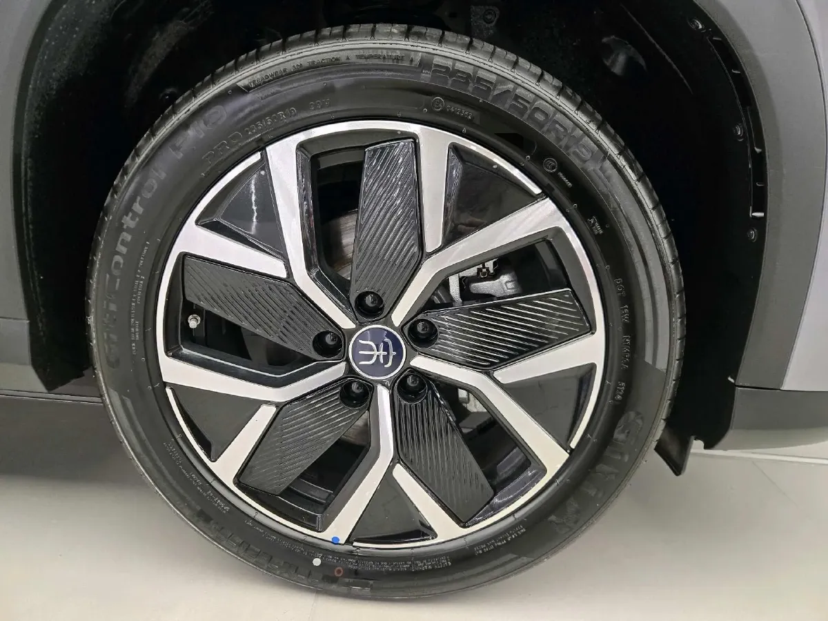 2025 BYD SongL DM-i 1.5L 101HP L4 E-CVT PHEV 18.3KWH,autocango,china used car exporter,china ev exporter,chinese used car exporter,chinese used ev exporter