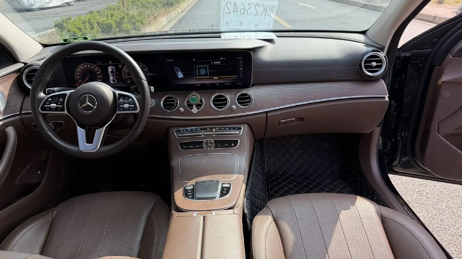 2020 Mercedes-Benz E Class 2.0T 258HP L4 9AT,autocango,china used car exporter,china ev exporter,chinese used car exporter,chinese used ev exporter