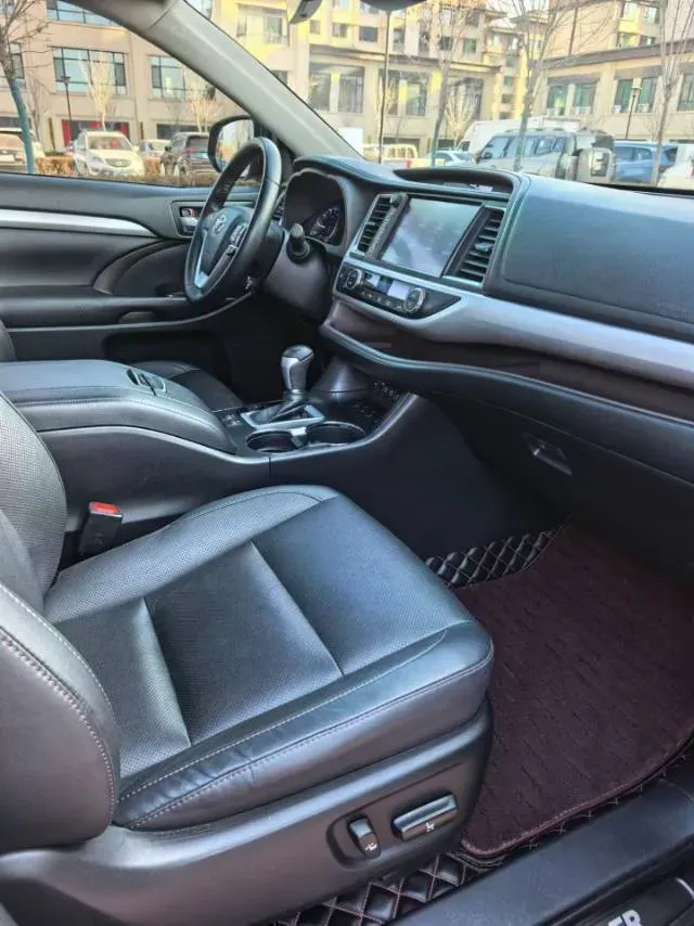 2019 Mazda CX-8 2.5L 192HP L4 6AT,autocango,china used car exporter,china ev exporter,chinese used car exporter,chinese used ev exporter