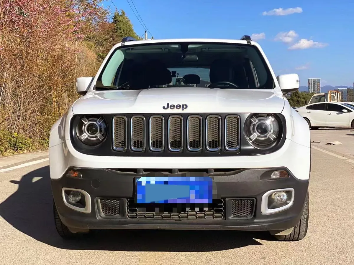 2017 Jeep Renegade 1.4T 150HP L4 7DCT,autocango,china used car exporter,china ev exporter,chinese used car exporter,chinese used ev exporter