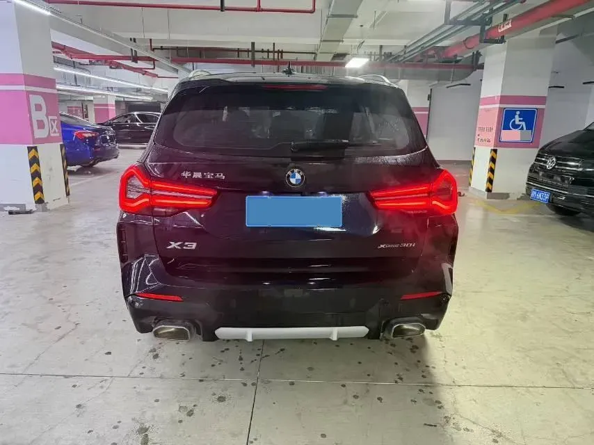 2022 BMW X3 2.0T 184HP L4 8AT,autocango,china used car exporter,china ev exporter,chinese used car exporter,chinese used ev exporter
