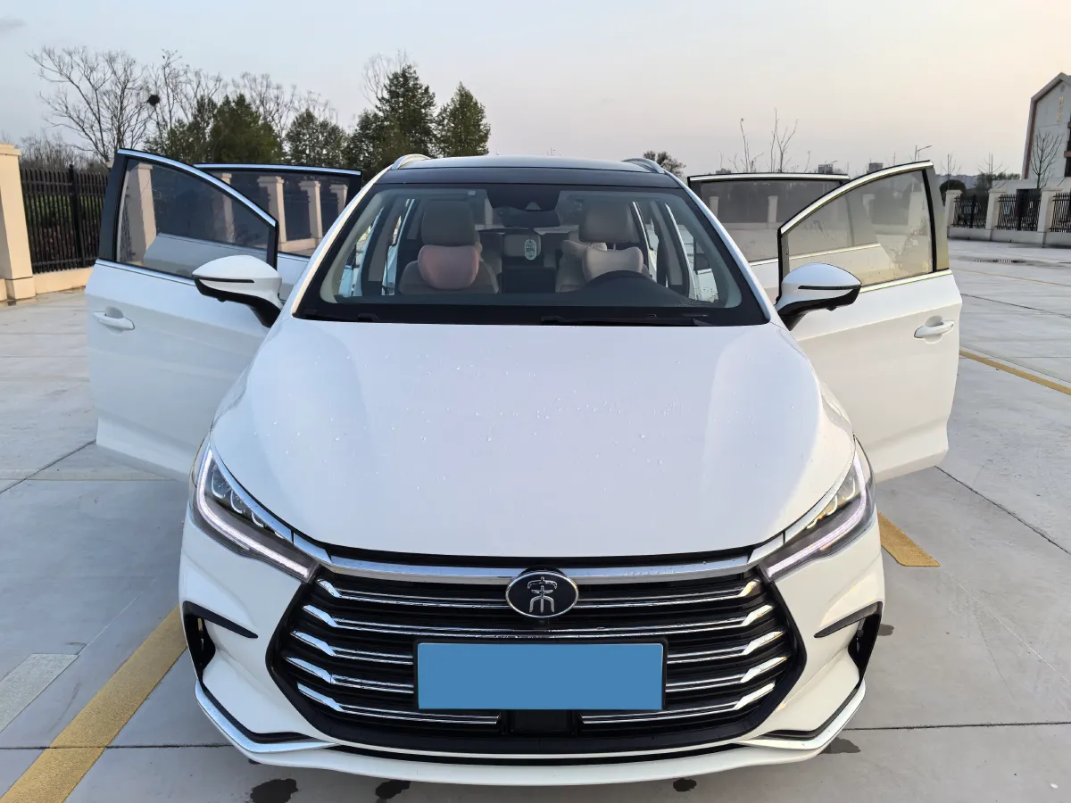 2022 Roewe RX5 MAX 2.0T 231HP L4 8AT,autocango,china used car exporter,china ev exporter,chinese used car exporter,chinese used ev exporter