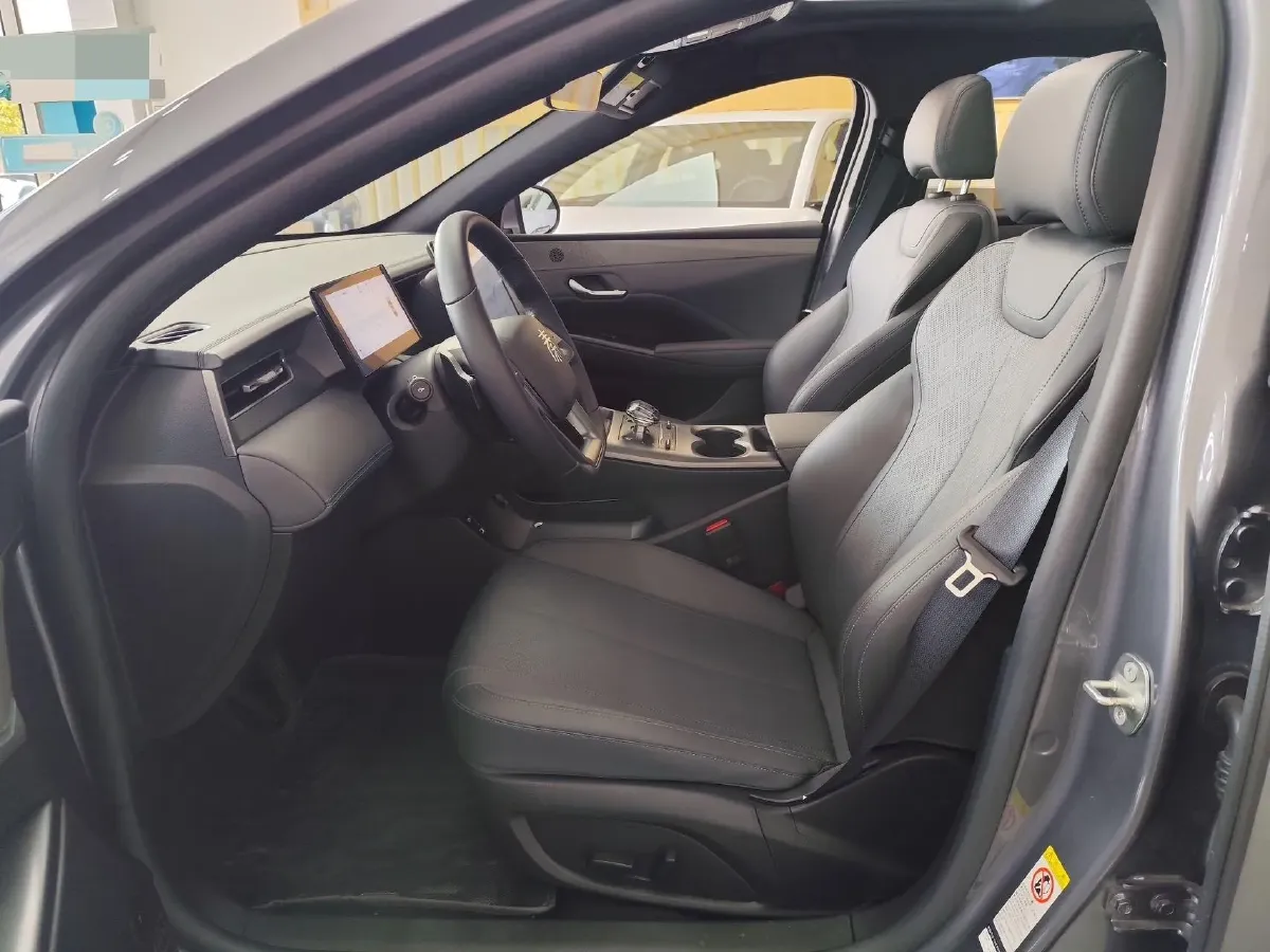 2025 BYD Qin Plus 1.5L 101HP L4 E-CVT PHEV 15.8KWH,autocango,china used car exporter,china ev exporter,chinese used car exporter,chinese used ev exporter