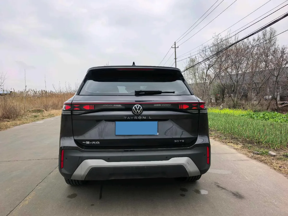 2024 Volkswagen Tayron 2.0T 186HP L4 7DCT,autocango,china used car exporter,china ev exporter,chinese used car exporter,chinese used ev exporter
