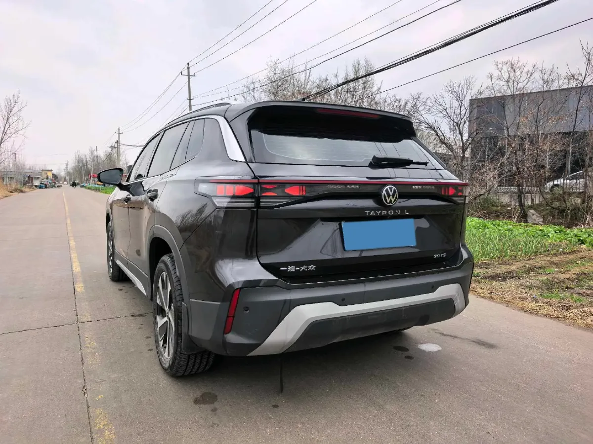 2024 Volkswagen Tayron 2.0T 186HP L4 7DCT,autocango,china used car exporter,china ev exporter,chinese used car exporter,chinese used ev exporter