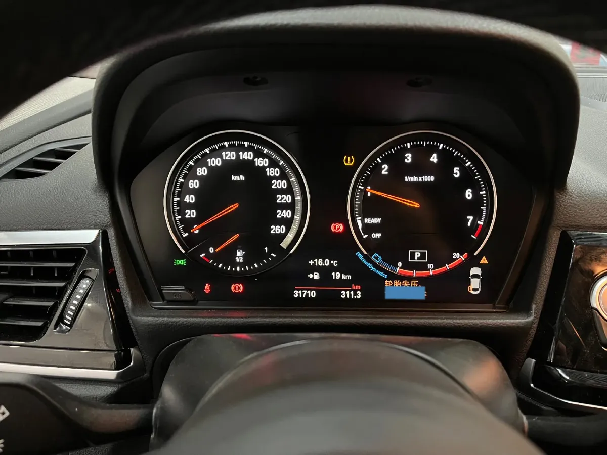 2023 BMW 1 Series 1.5T 136HP L3 7DCT,autocango,china used car exporter,china ev exporter,chinese used car exporter,chinese used ev exporter