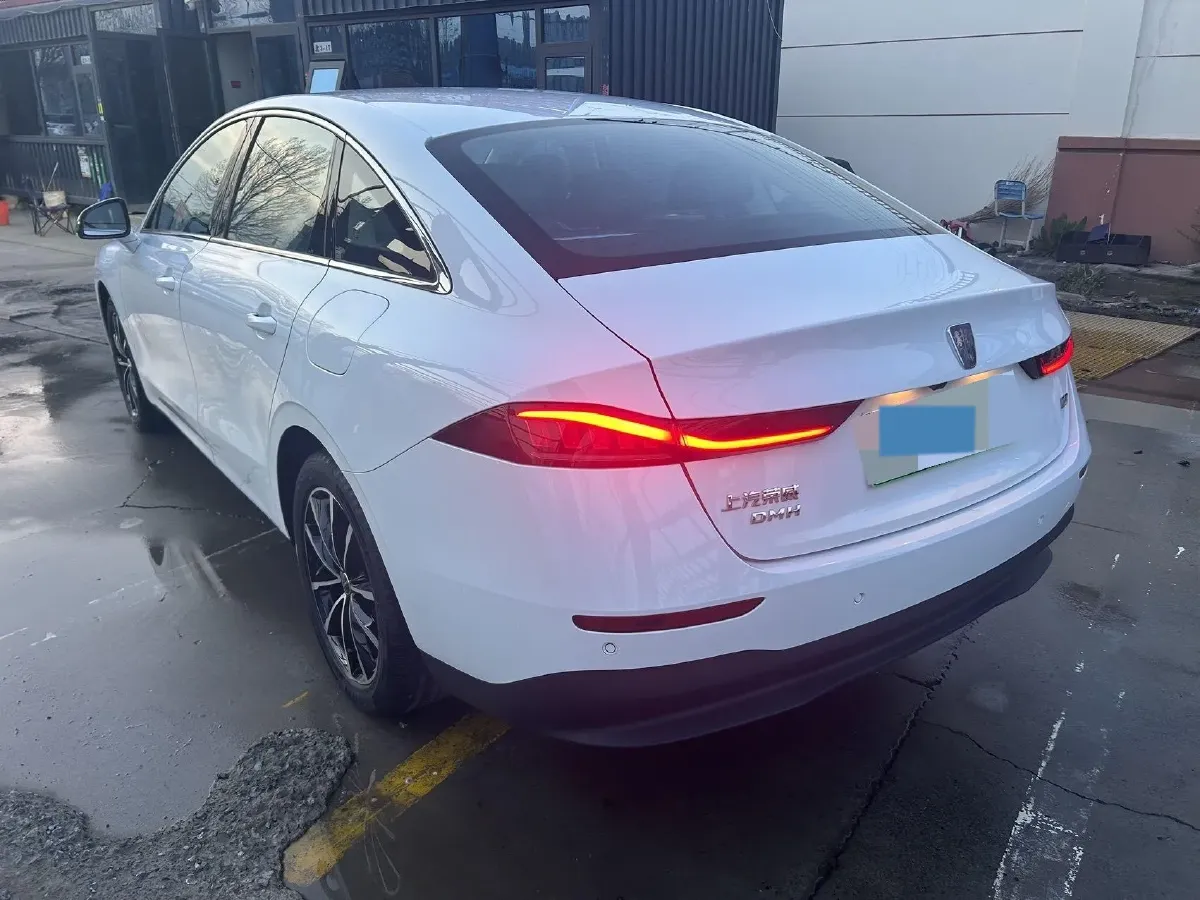 2025 Roewe D7 1.5L 112HP L4 1DHT PHEV 19.7KWH,autocango,china used car exporter,china ev exporter,chinese used car exporter,chinese used ev exporter