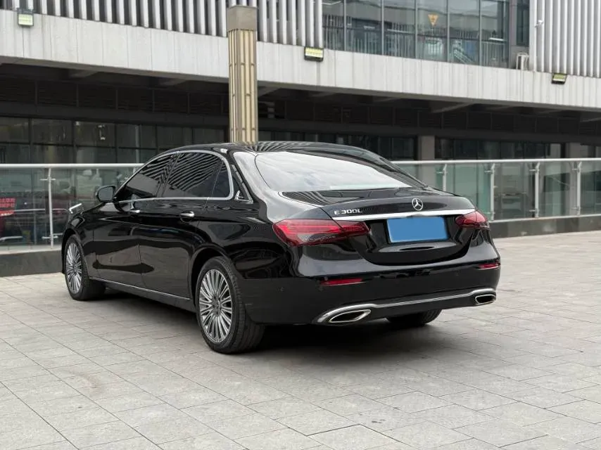 2022 Mercedes-Benz E Class 2.0T 258HP L4 9AT,autocango,china used car exporter,china ev exporter,chinese used car exporter,chinese used ev exporter