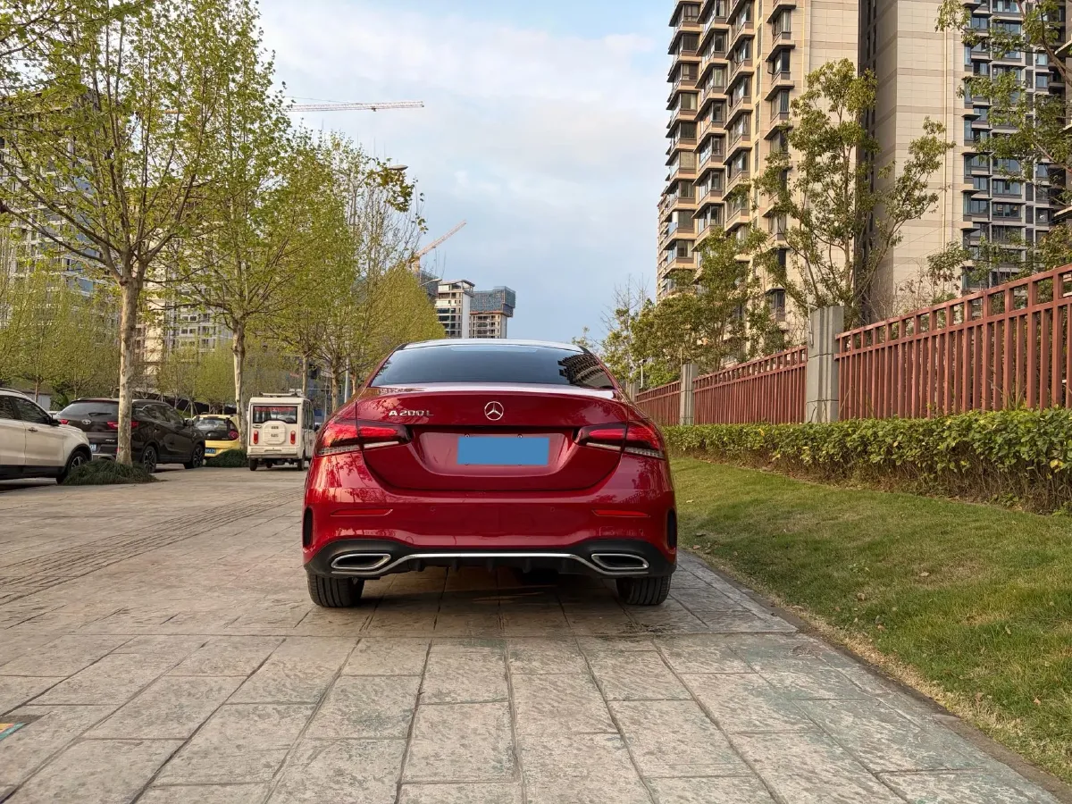 2020 Mercedes-Benz A Class 1.3T 163HP L4 7DCT,autocango,china used car exporter,china ev exporter,chinese used car exporter,chinese used ev exporter