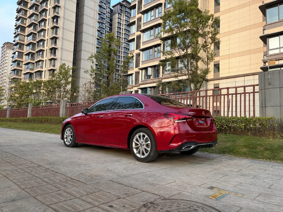 2020 Mercedes-Benz A Class 1.3T 163HP L4 7DCT,autocango,china used car exporter,china ev exporter,chinese used car exporter,chinese used ev exporter