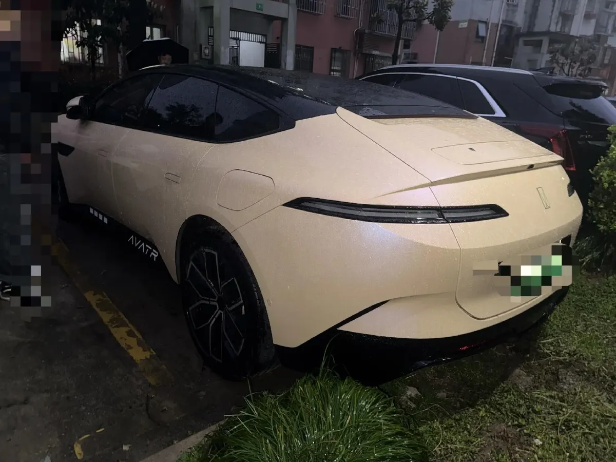 2024 Avatr 12 BEV 94.5KWH,autocango,china used car exporter,china ev exporter,chinese used car exporter,chinese used ev exporter