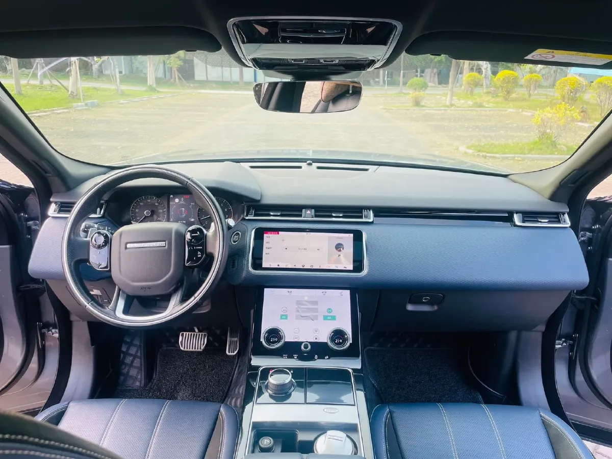 2020 Land Rover Range Rover Velar 2.0T 250HP L4 8AT,autocango,china used car exporter,china ev exporter,chinese used car exporter,chinese used ev exporter