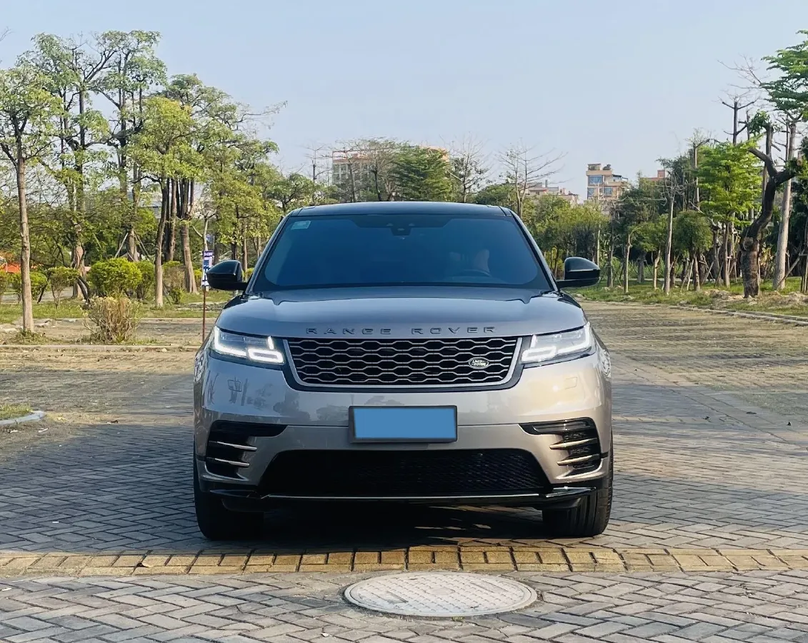 2020 Land Rover Range Rover Velar 2.0T 250HP L4 8AT,autocango,china used car exporter,china ev exporter,chinese used car exporter,chinese used ev exporter