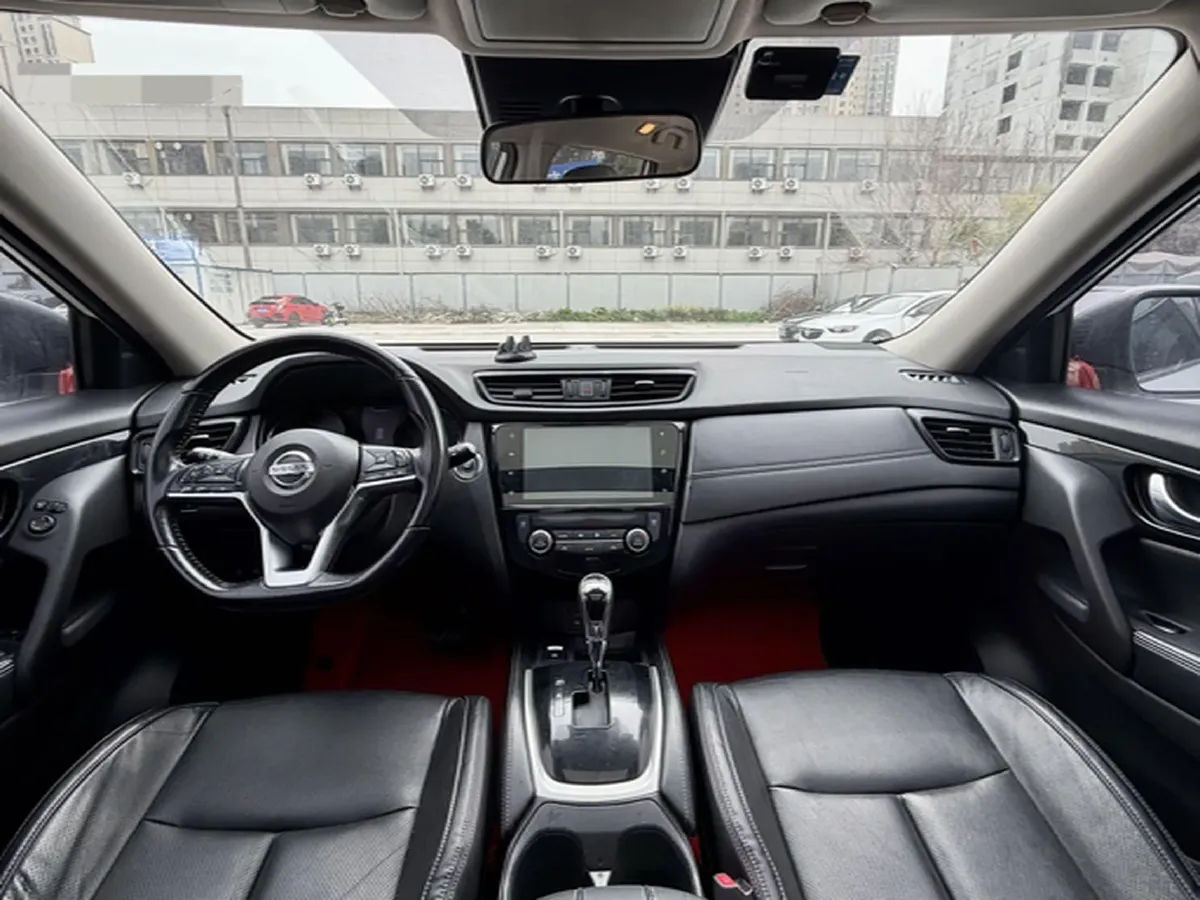 2021 Nissan X-Trail 2.0L 151HP L4 CVT,autocango,china used car exporter,china ev exporter,chinese used car exporter,chinese used ev exporter