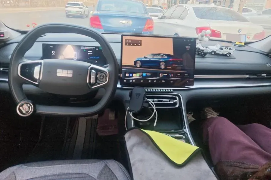 2025 Geely Galaxy A7 1.5L 112HP L4 1DHT PHEV,autocango,china used car exporter,china ev exporter,chinese used car exporter,chinese used ev exporter