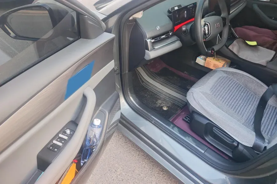 2025 Geely Galaxy A7 1.5L 112HP L4 1DHT PHEV,autocango,china used car exporter,china ev exporter,chinese used car exporter,chinese used ev exporter