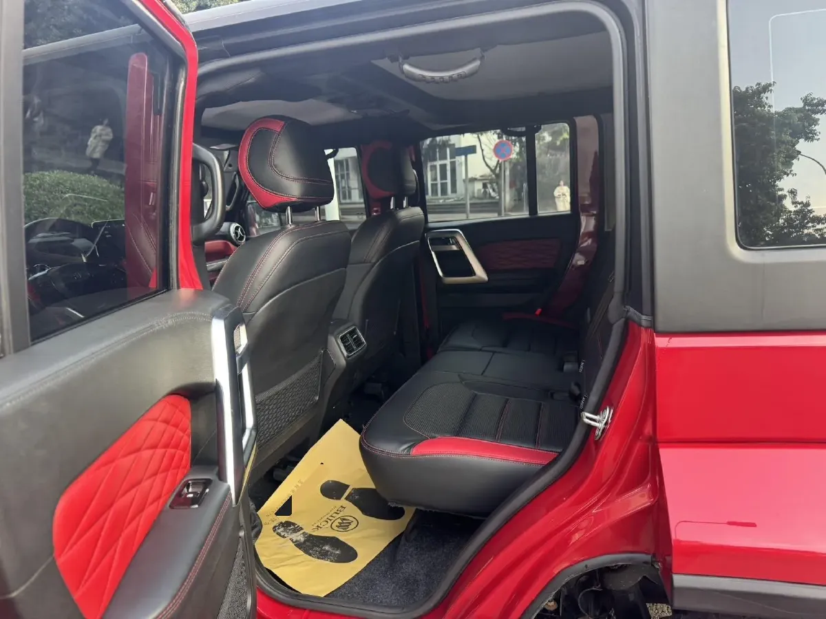 2020 Beijing BJ40 2.0T 224HP L4 8AT,autocango,china used car exporter,china ev exporter,chinese used car exporter,chinese used ev exporter