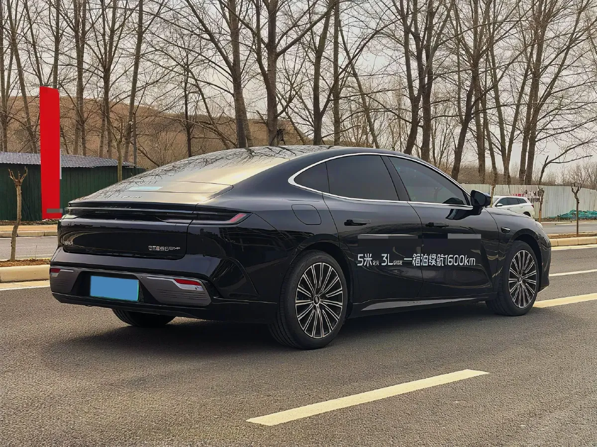 2025 Geely Galaxy Starshine 8 1.5T 163HP L4 3DHT PHEV 27.69KWH,autocango,china used car exporter,china ev exporter,chinese used car exporter,chinese used ev exporter