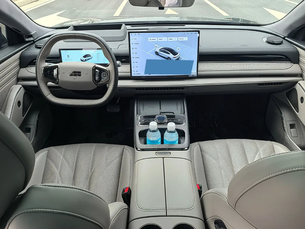 2025 Geely Galaxy Starshine 8 1.5T 163HP L4 3DHT PHEV 27.69KWH,autocango,china used car exporter,china ev exporter,chinese used car exporter,chinese used ev exporter