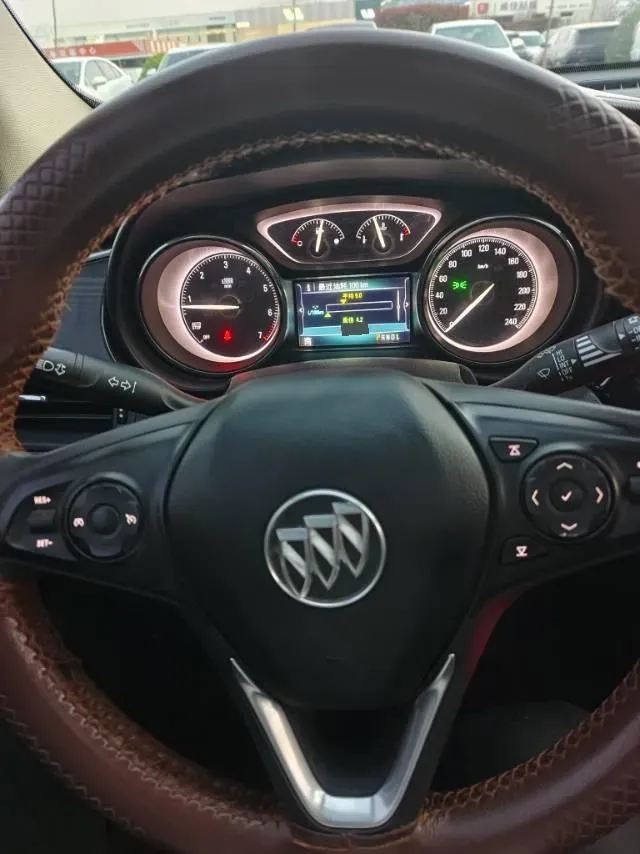 2020 Buick EnvisionPlus 1.5T 169HP L4 7DCT,autocango,china used car exporter,china ev exporter,chinese used car exporter,chinese used ev exporter