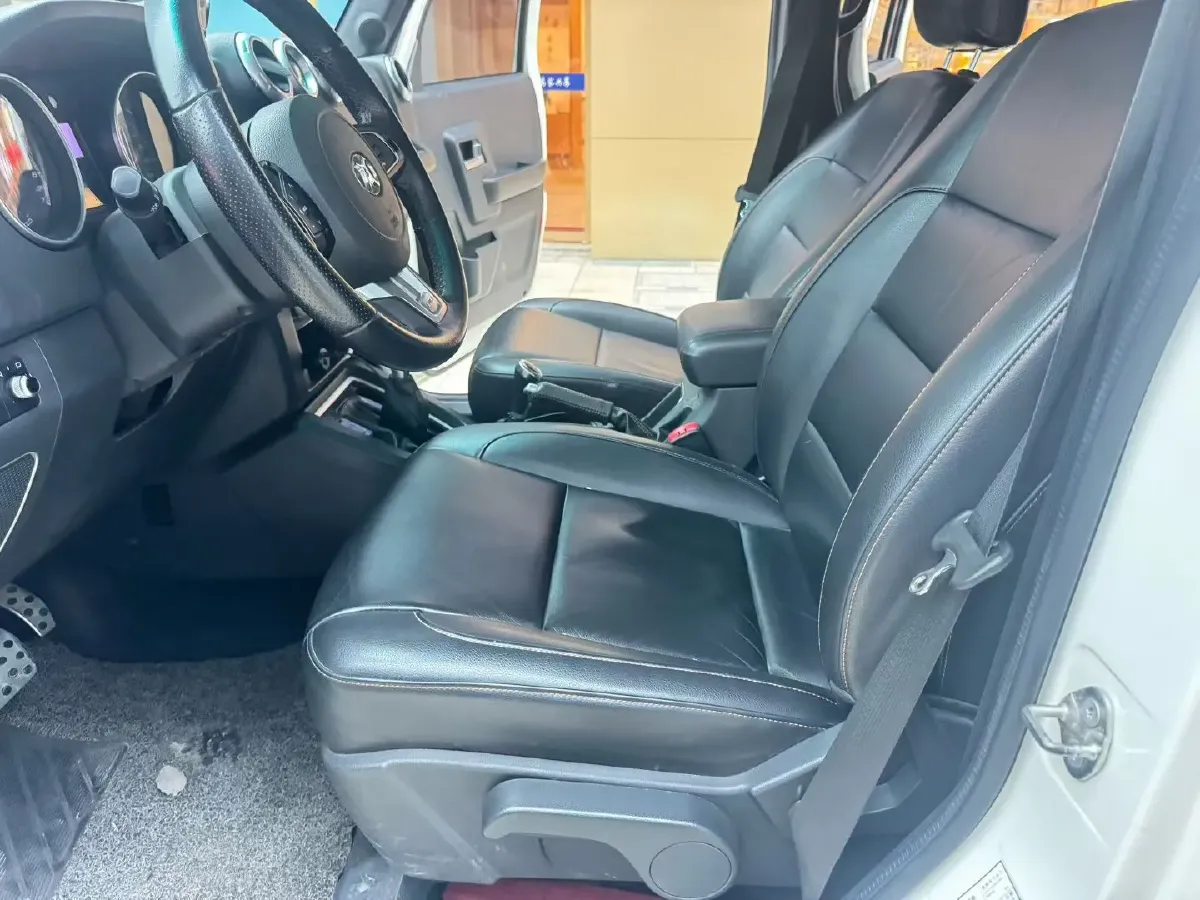 2017 Beijing BJ40 2.3T 250HP L4 6AT,autocango,china used car exporter,china ev exporter,chinese used car exporter,chinese used ev exporter