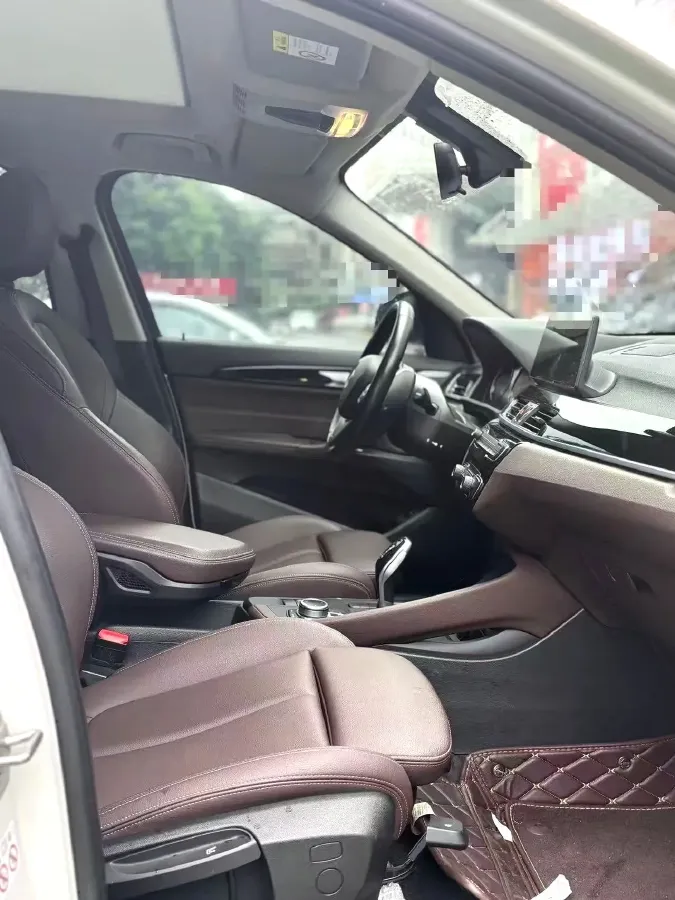 2022 BMW X1 1.5T 140HP L3 7DCT,autocango,china used car exporter,china ev exporter,chinese used car exporter,chinese used ev exporter