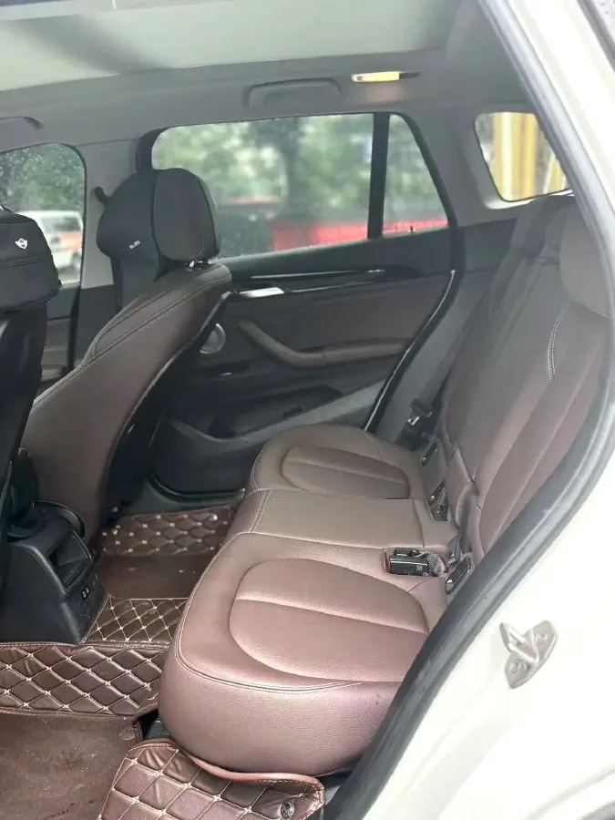 2022 BMW X1 1.5T 140HP L3 7DCT,autocango,china used car exporter,china ev exporter,chinese used car exporter,chinese used ev exporter