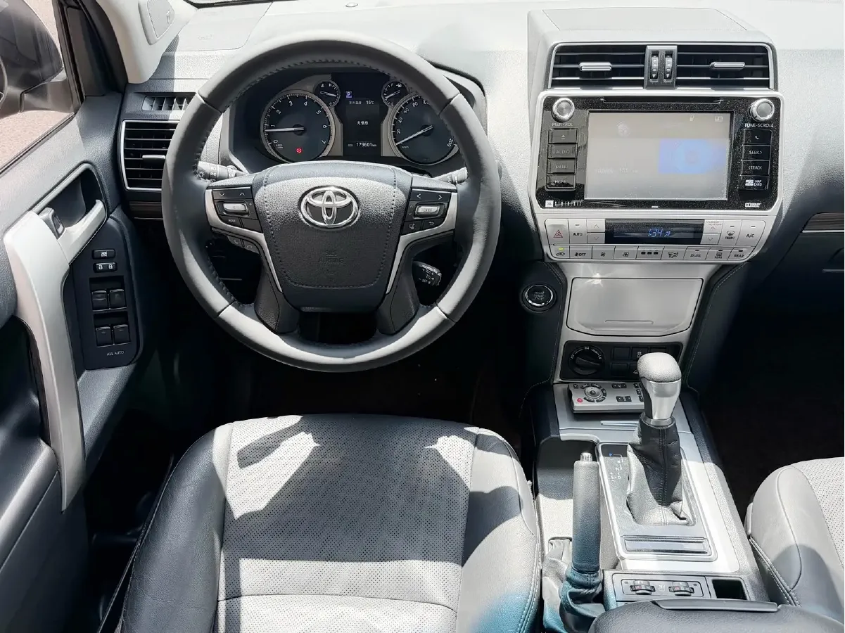 2018 Toyota Land Cruiser Prado 3.5L 280HP V6 6AT,autocango,china used car exporter,china ev exporter,chinese used car exporter,chinese used ev exporter