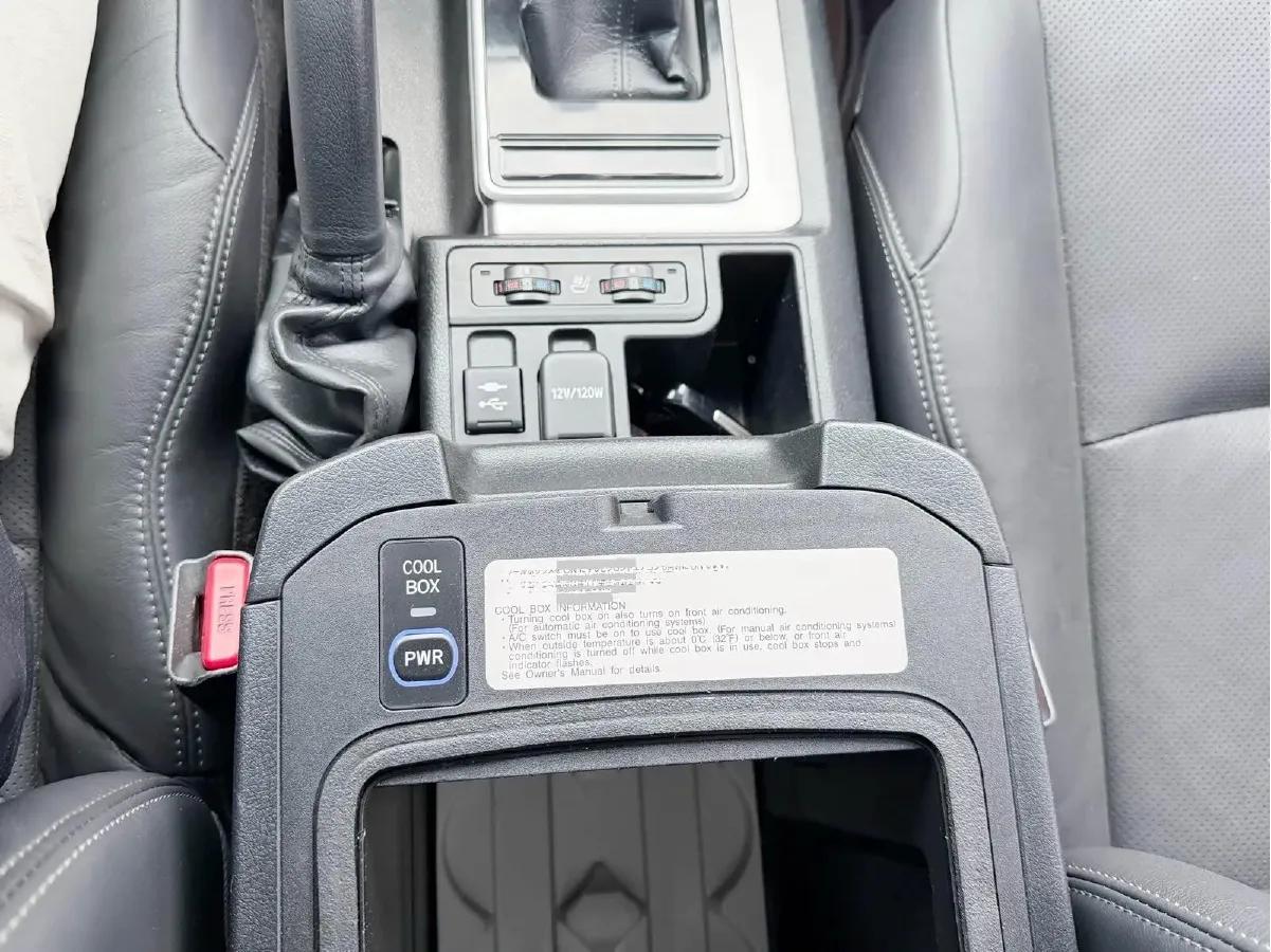 2018 Toyota Land Cruiser Prado 3.5L 280HP V6 6AT,autocango,china used car exporter,china ev exporter,chinese used car exporter,chinese used ev exporter