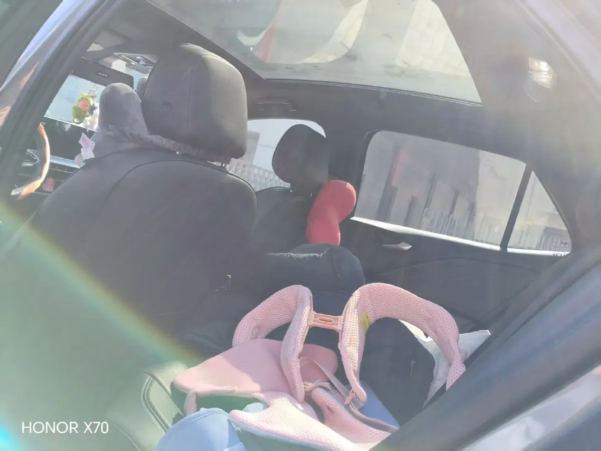 2023 Volkswagen ID.3 BEV 52.8KWH,autocango,china used car exporter,china ev exporter,chinese used car exporter,chinese used ev exporter