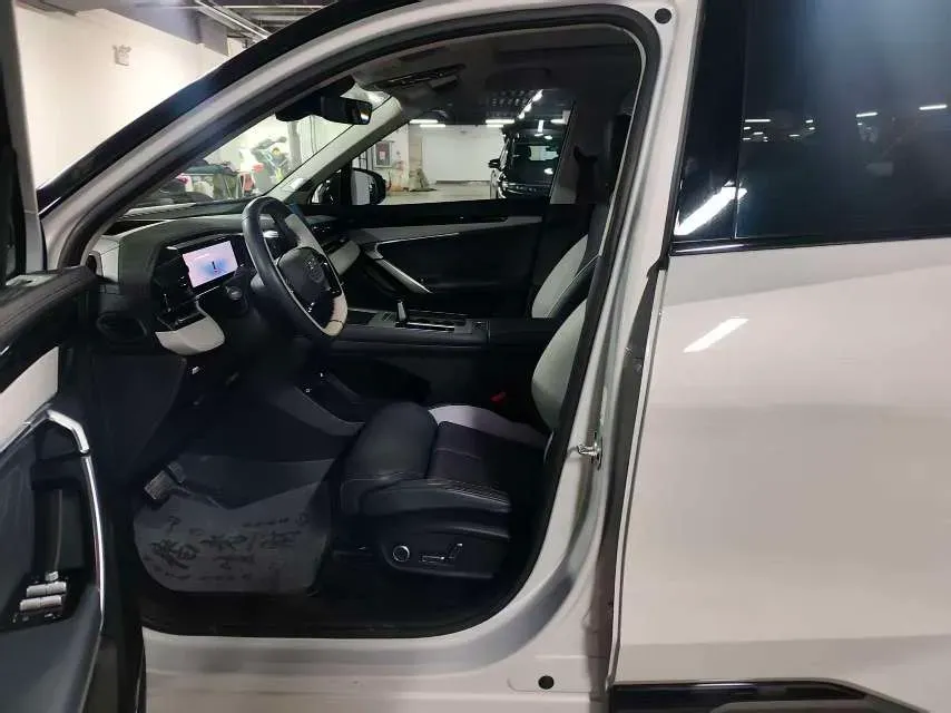 2024 Geely StarRay 1.5T 181HP L4 7DCT,autocango,china used car exporter,china ev exporter,chinese used car exporter,chinese used ev exporter