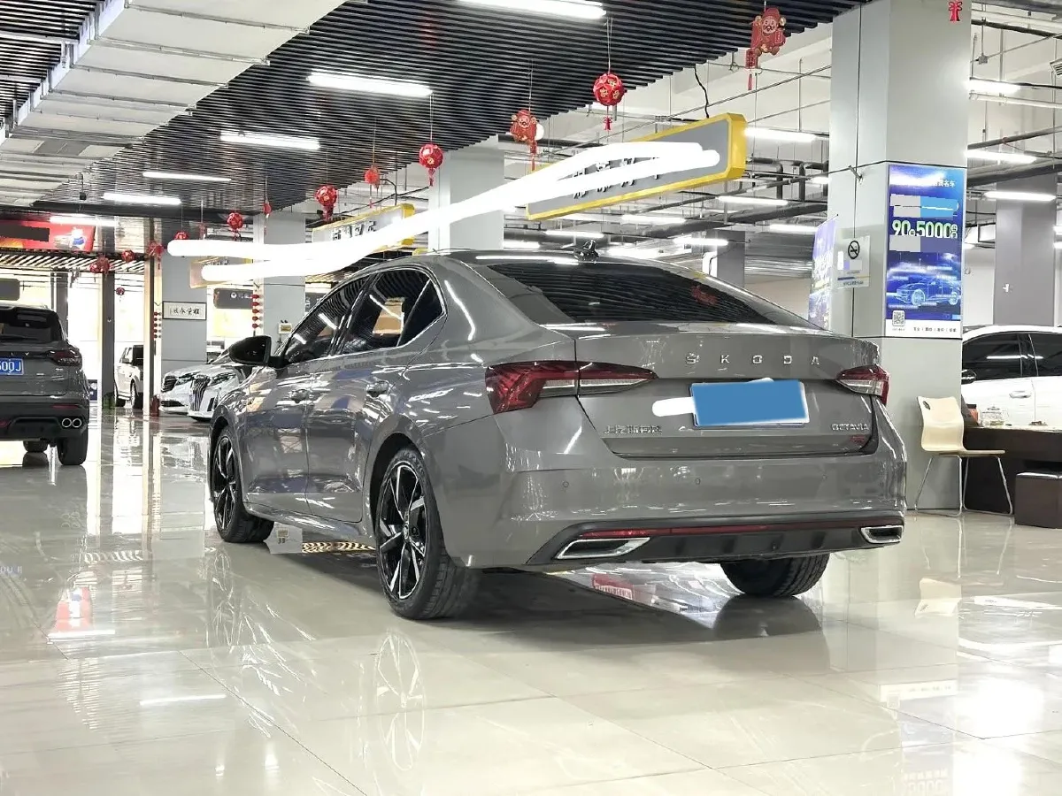 2022 Skoda Octavia 1.4T 150HP L4 7DCT,autocango,china used car exporter,china ev exporter,chinese used car exporter,chinese used ev exporter