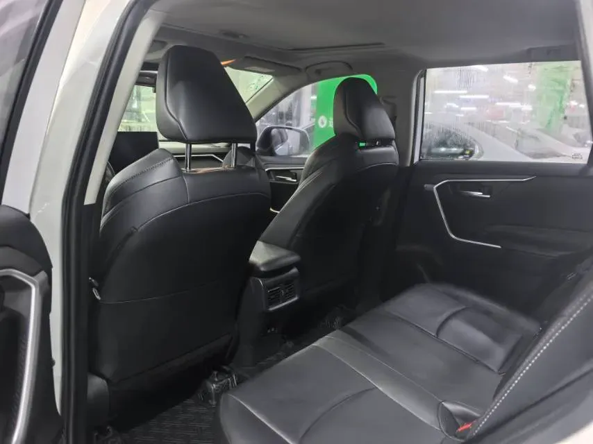 2020 Toyota Wildlander 2.0L 171HP L4 CVT,autocango,china used car exporter,china ev exporter,chinese used car exporter,chinese used ev exporter