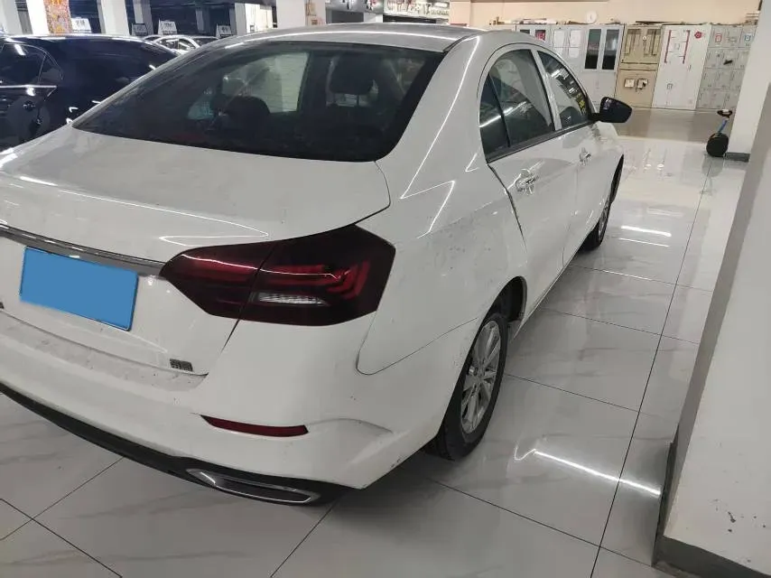 2021 BYD Song 1.5T 160HP L4 6MT,autocango,china used car exporter,china ev exporter,chinese used car exporter,chinese used ev exporter