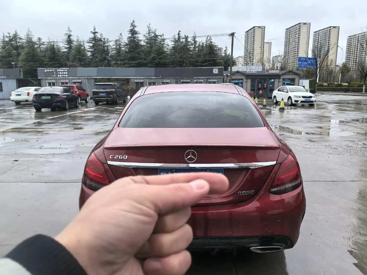 2020 Mercedes-Benz C Class 1.5T 184HP L4 9AT,autocango,china used car exporter,china ev exporter,chinese used car exporter,chinese used ev exporter