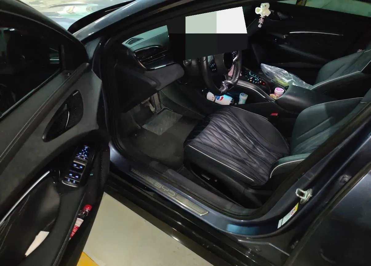 2023 BYD Seal BEV 61.4KWH,autocango,china used car exporter,china ev exporter,chinese used car exporter,chinese used ev exporter