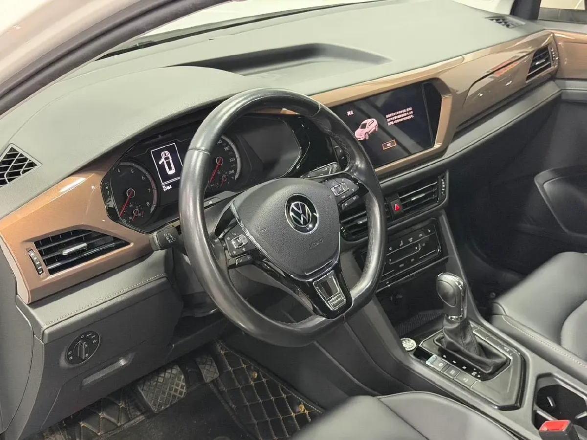 2021 Volkswagen Tharu 1.4T 150HP L4 7DCT,autocango,china used car exporter,china ev exporter,chinese used car exporter,chinese used ev exporter