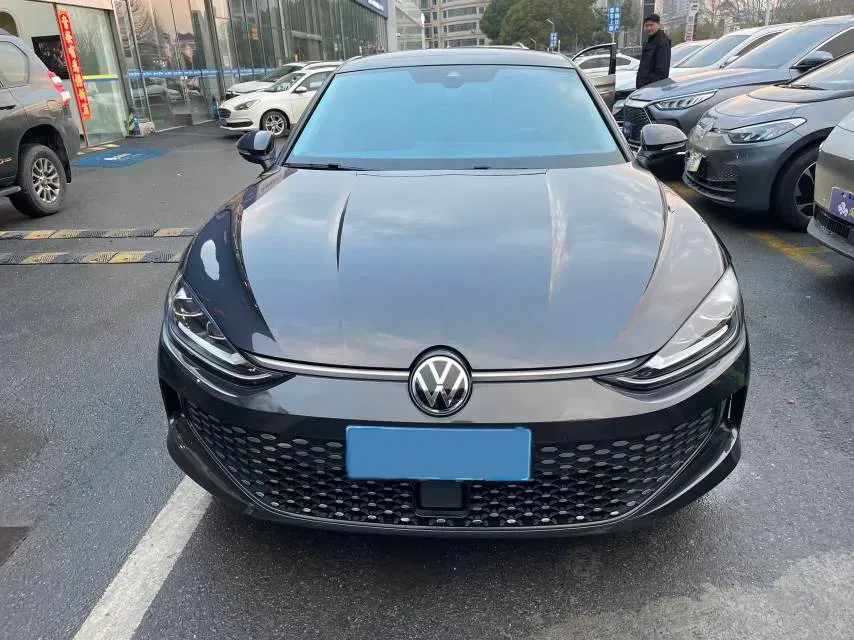 2023 Volkswagen Lamando 1.4T 150HP L4 7DCT,autocango,china used car exporter,china ev exporter,chinese used car exporter,chinese used ev exporter