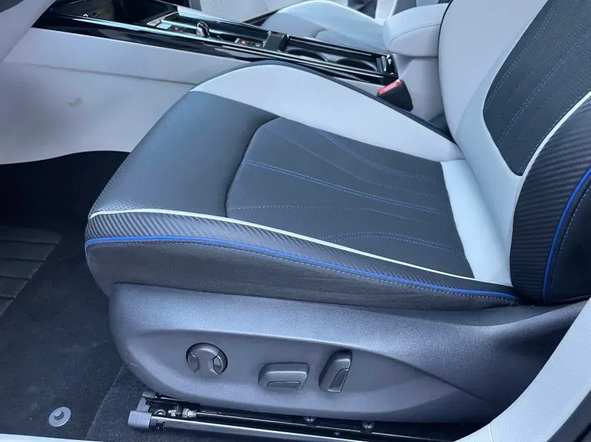 2023 Volkswagen Lamando 1.4T 150HP L4 7DCT,autocango,china used car exporter,china ev exporter,chinese used car exporter,chinese used ev exporter