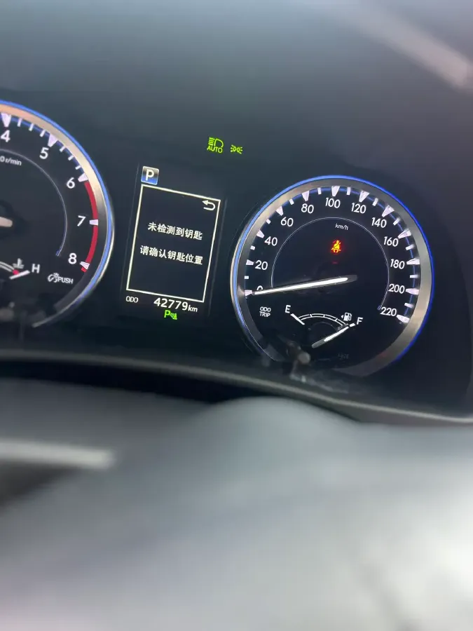 2021 Toyota Highlander 2.0T 220HP L4 6AT,autocango,china used car exporter,china ev exporter,chinese used car exporter,chinese used ev exporter