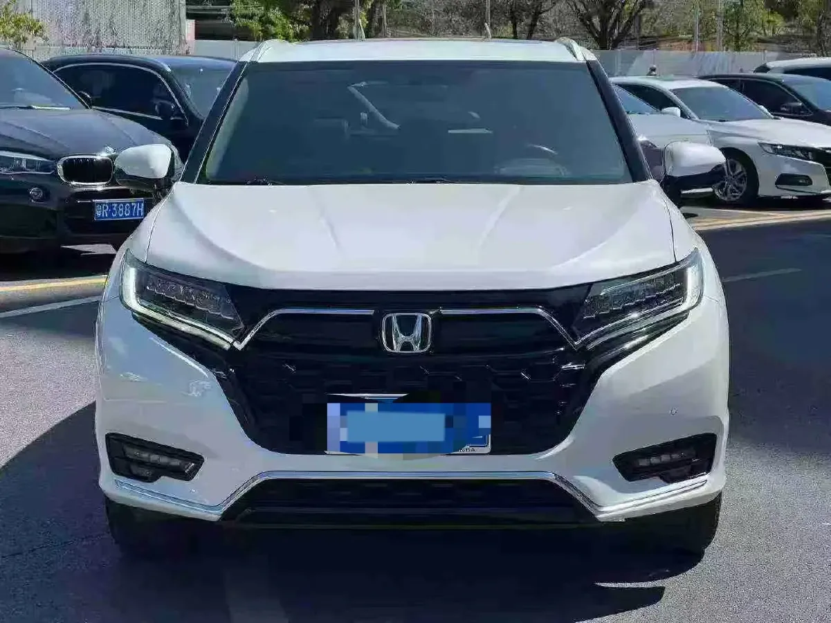 2020 Honda UR-V 2.0T 272HP L4 9AT,autocango,china used car exporter,china ev exporter,chinese used car exporter,chinese used ev exporter
