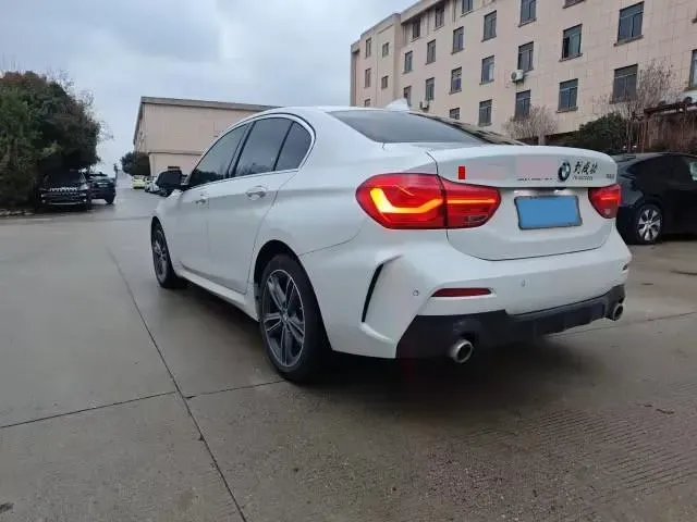 2023 BMW 1 Series 1.5T 136HP L3 7DCT,autocango,china used car exporter,china ev exporter,chinese used car exporter,chinese used ev exporter