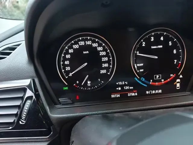 2023 BMW 1 Series 1.5T 136HP L3 7DCT,autocango,china used car exporter,china ev exporter,chinese used car exporter,chinese used ev exporter