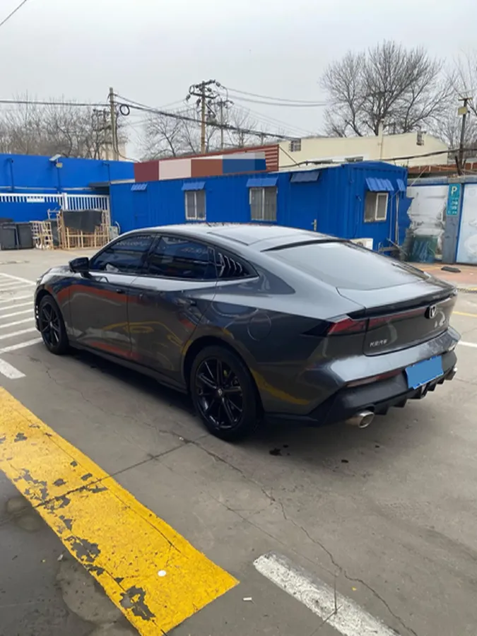 2023 ChangAn UNI-V 1.5T 188HP L4 7DCT,autocango,china used car exporter,china ev exporter,chinese used car exporter,chinese used ev exporter