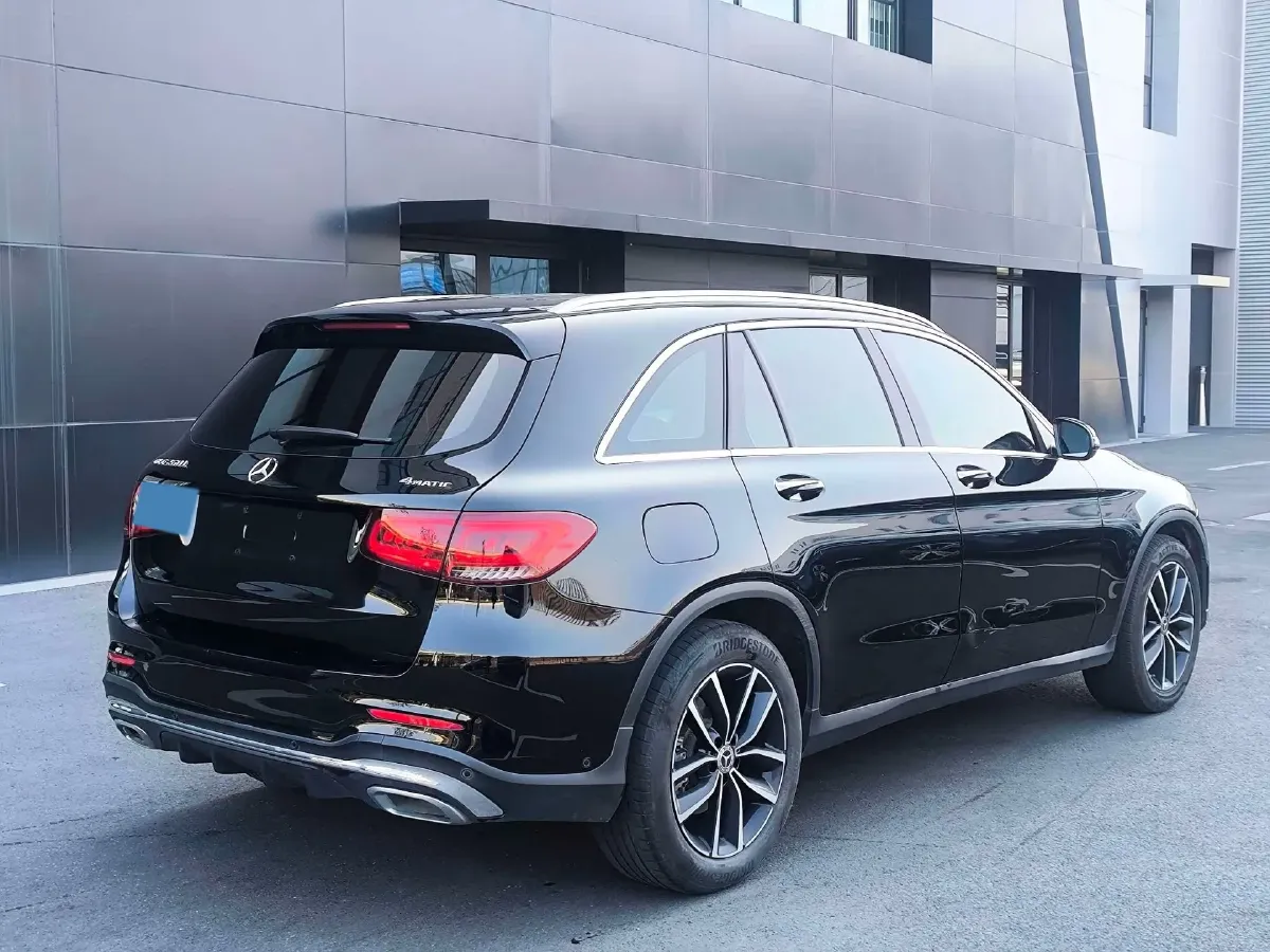 2022 Mercedes-Benz GLC Class 2.0T 197HP L4 9AT,autocango,china used car exporter,china ev exporter,chinese used car exporter,chinese used ev exporter