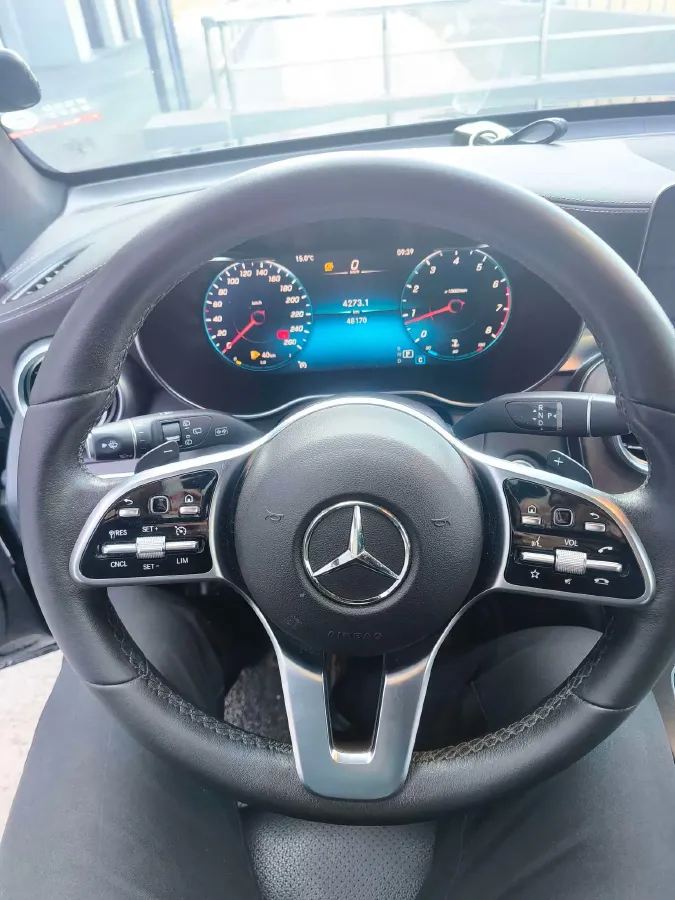 2022 Mercedes-Benz GLC Class 2.0T 197HP L4 9AT,autocango,china used car exporter,china ev exporter,chinese used car exporter,chinese used ev exporter