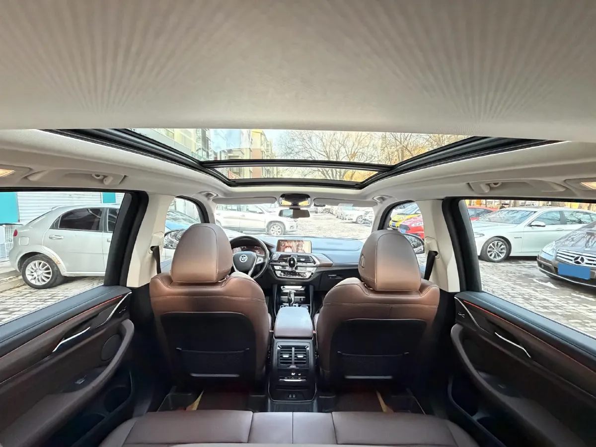 2021 BMW X3 2.0T 224HP L4 8AT,autocango,china used car exporter,china ev exporter,chinese used car exporter,chinese used ev exporter