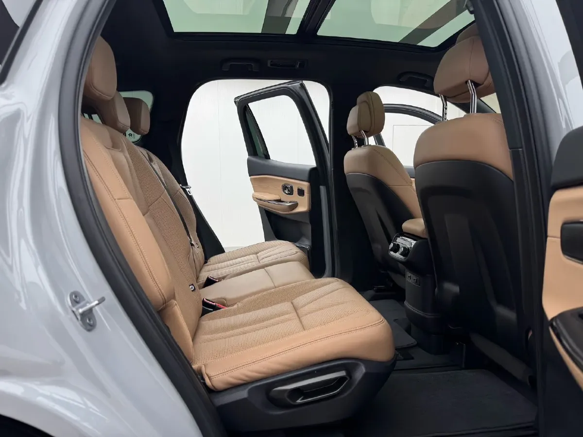 2020 NIO ES8 BEV 70KWH,autocango,china used car exporter,china ev exporter,chinese used car exporter,chinese used ev exporter