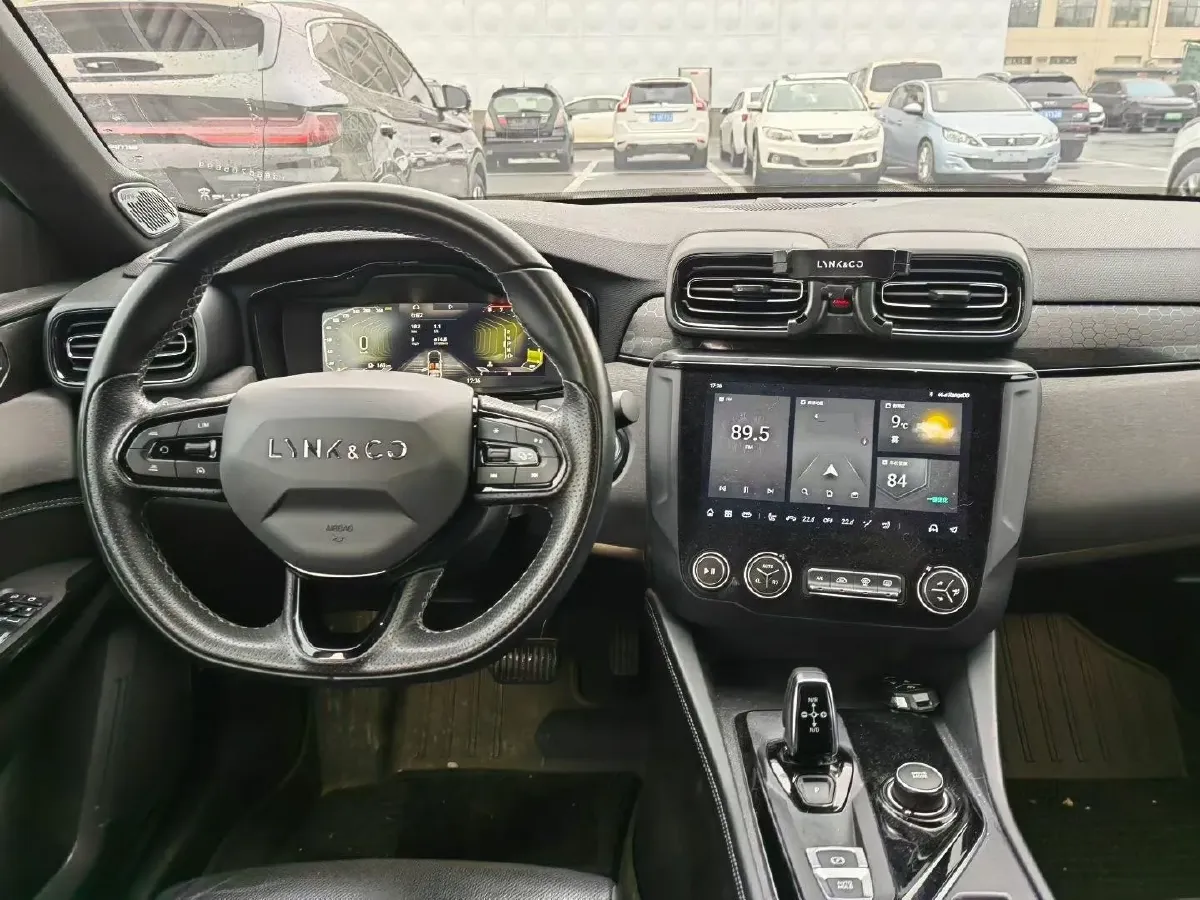 2022 LYNK&CO 03 1.5T 180HP L3 7DCT,autocango,china used car exporter,china ev exporter,chinese used car exporter,chinese used ev exporter