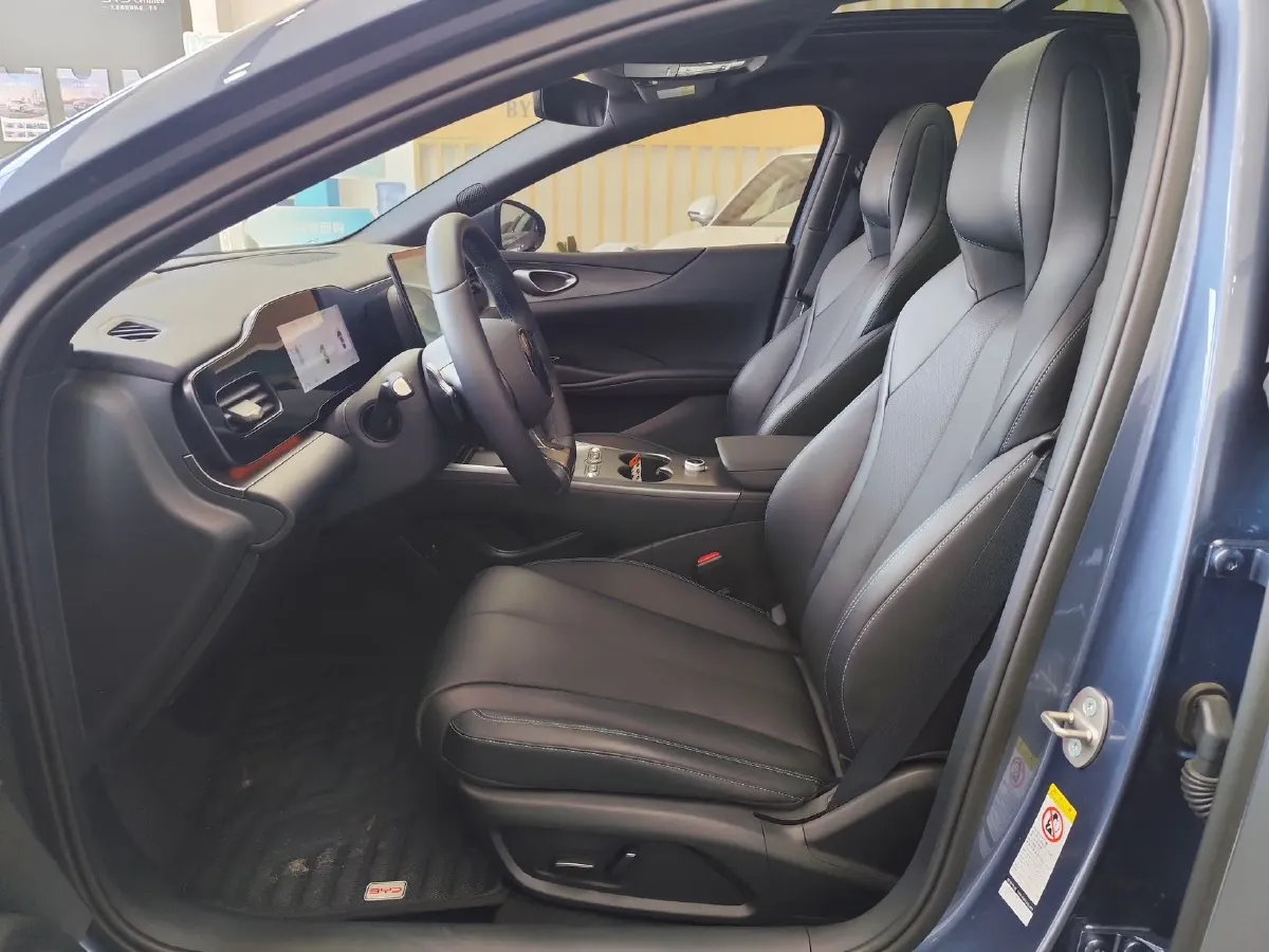 2025 BYD Seal06 BEV,autocango,china used car exporter,china ev exporter,chinese used car exporter,chinese used ev exporter